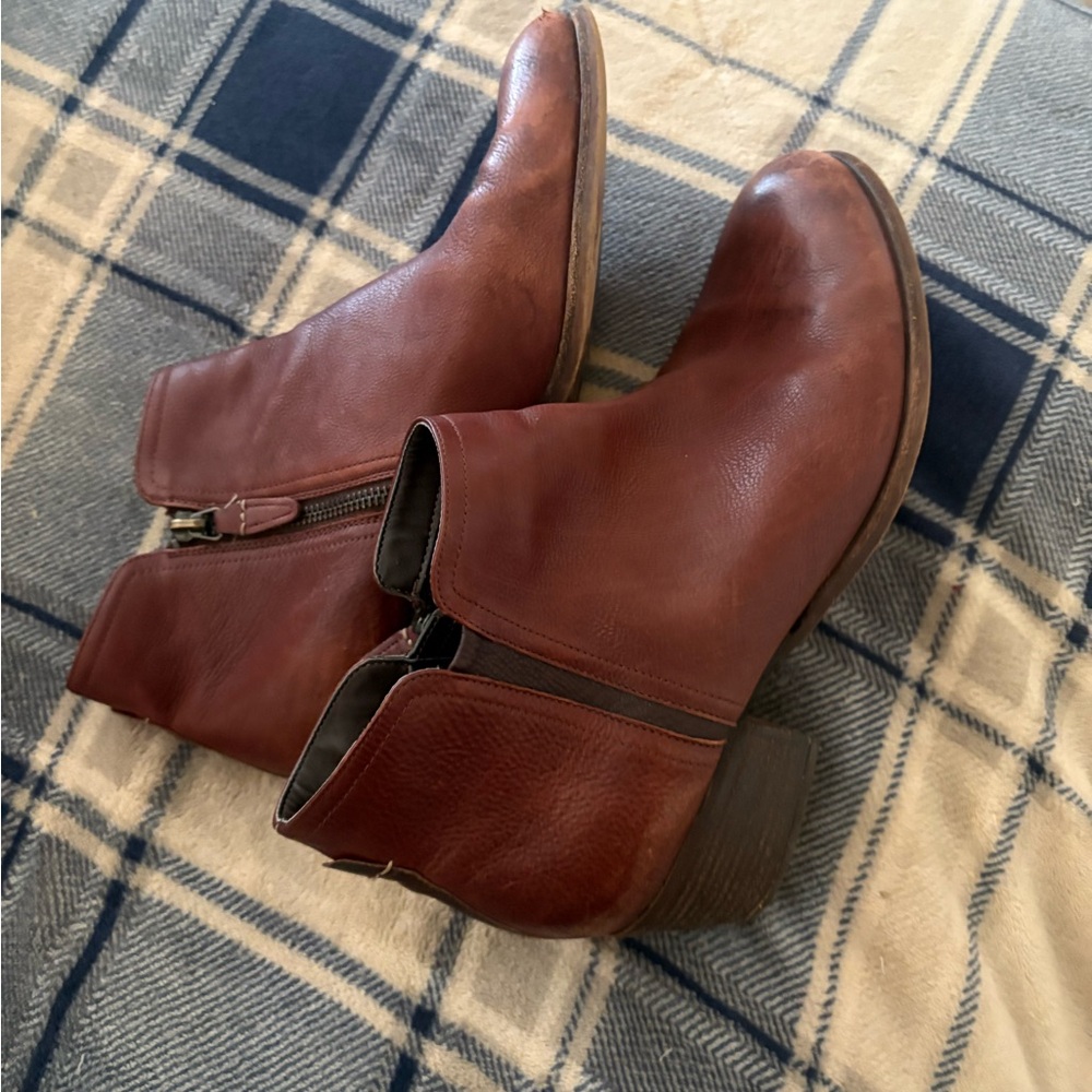 Leather booties women’s 10
